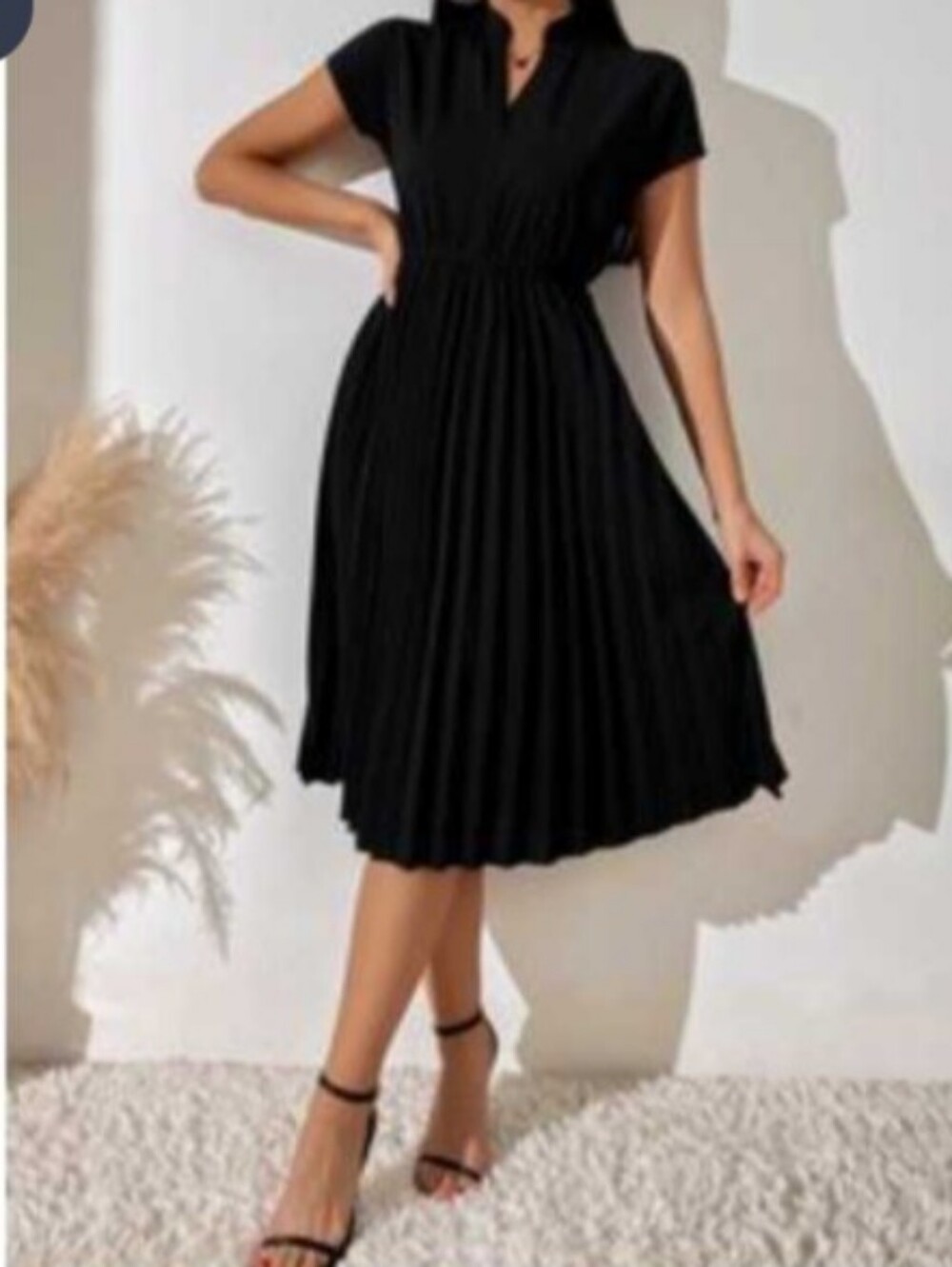 SHEIN Black Pleated Midi Dress with Short Sleeves